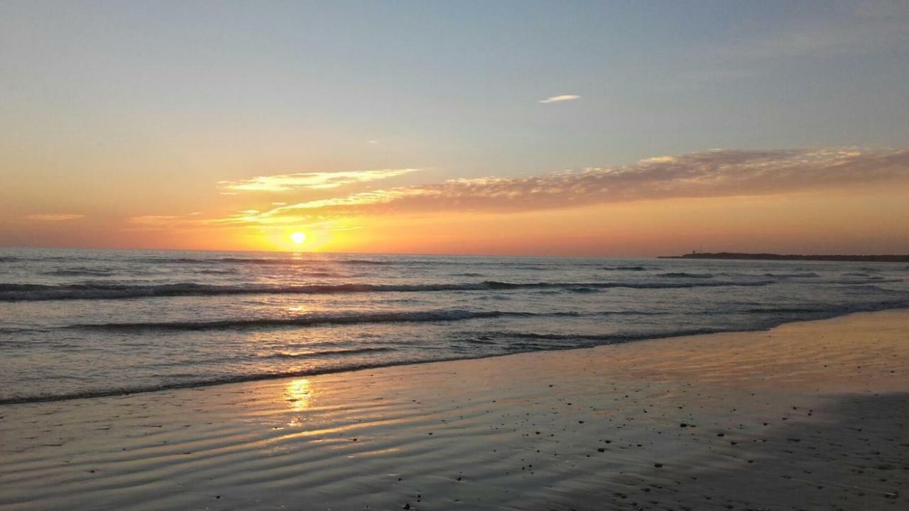 Aptº Atalaya , Cerca De La Playa كونيل ذي لا فرونتيرا المظهر الخارجي الصورة